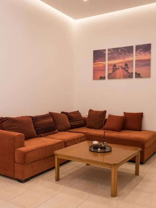 Come & Stay Apt 依拉佩特拉 外观 照片